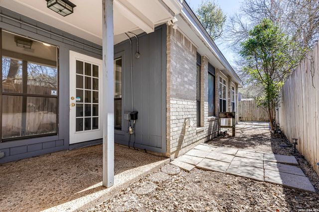 13931 Red Maple Wood, San Antonio, TX 78249