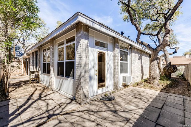 13931 Red Maple Wood, San Antonio, TX 78249