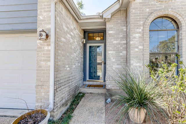 13931 Red Maple Wood, San Antonio, TX 78249