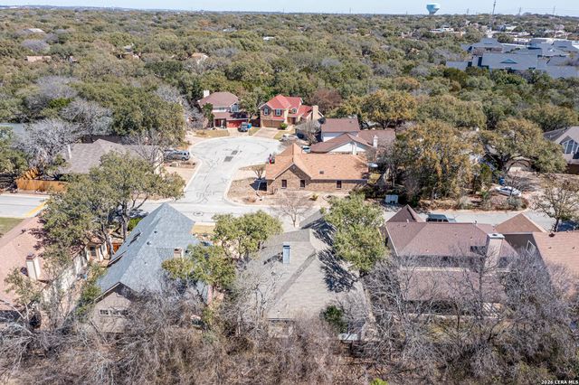 13931 Red Maple Wood, San Antonio, TX 78249