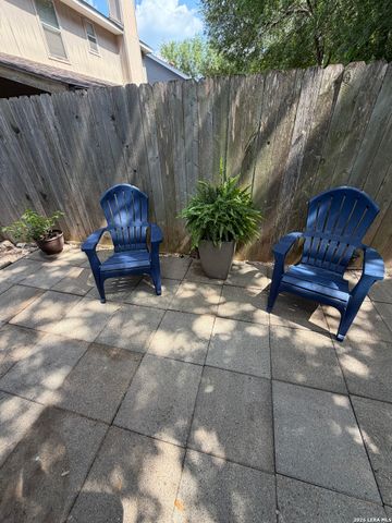 13931 Red Maple Wood, San Antonio, TX 78249