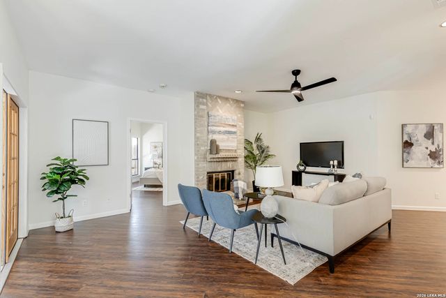 13931 Red Maple Wood, San Antonio, TX 78249