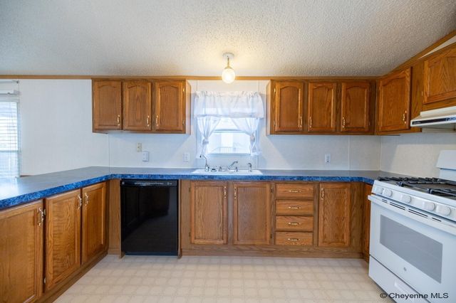 315 SOUTH FORK RD, Cheyenne, WY 82007