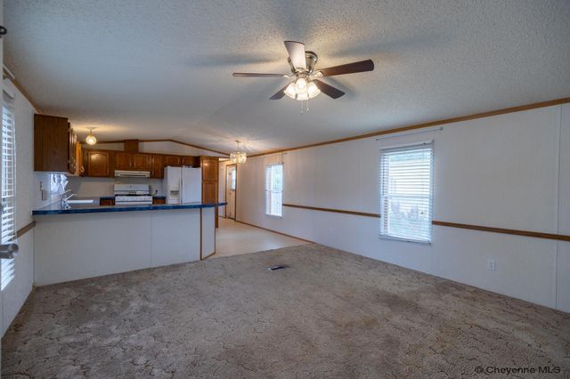 315 SOUTH FORK RD, Cheyenne, WY 82007