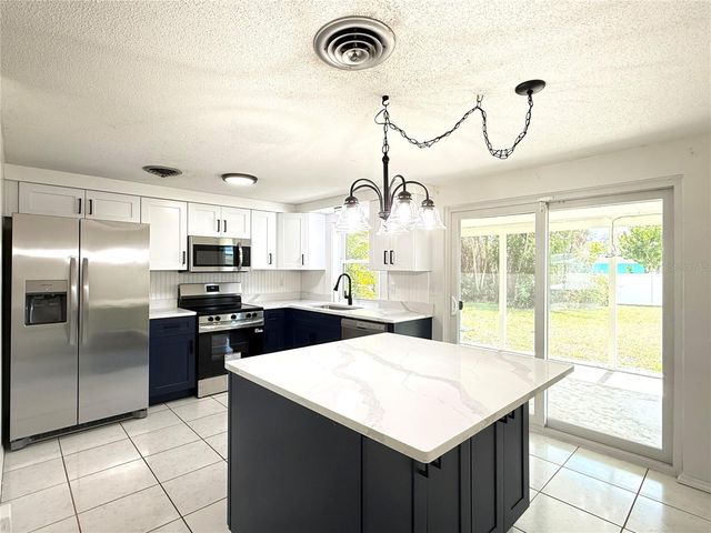 427 BLACKBURN STREET, Englewood, FL 34223