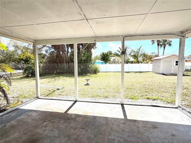 427 BLACKBURN STREET, Englewood, FL 34223