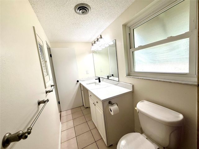 427 BLACKBURN STREET, Englewood, FL 34223