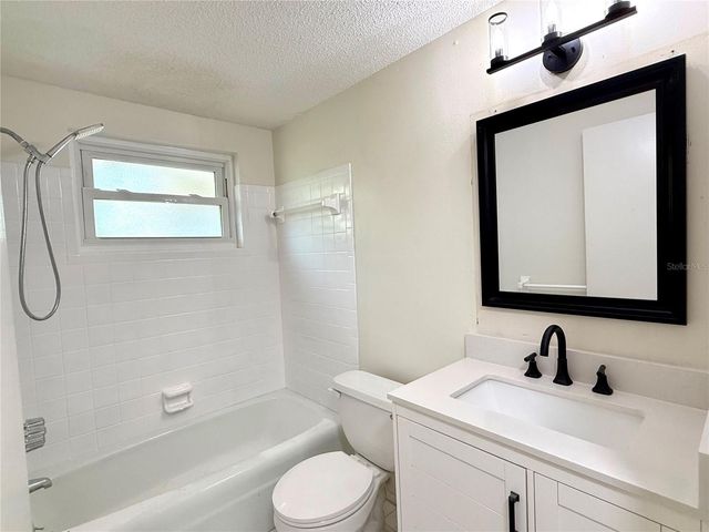 427 BLACKBURN STREET, Englewood, FL 34223