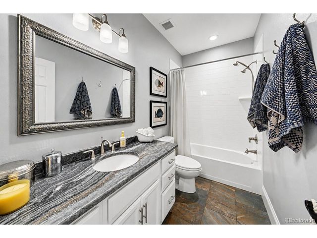 4854 Cheyenne Dr, Larkspur, CO 80118