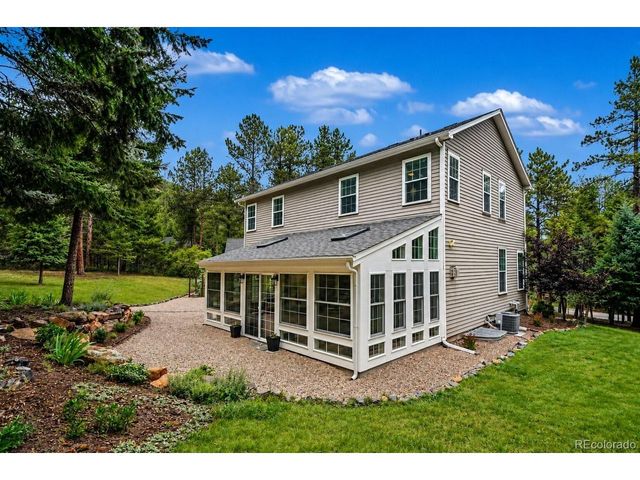 4854 Cheyenne Dr, Larkspur, CO 80118
