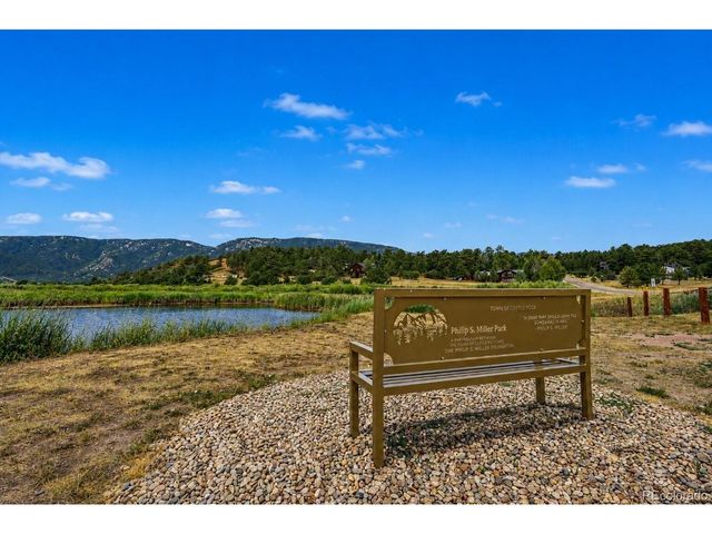 4854 Cheyenne Dr, Larkspur, CO 80118