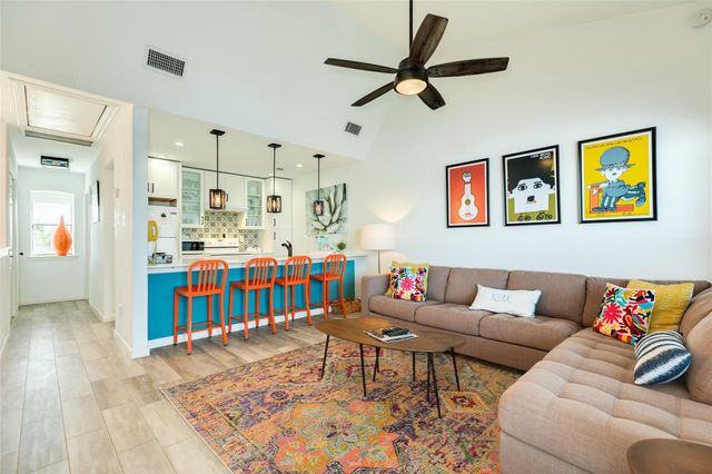 4 Dana Drive, Galveston, TX 77554