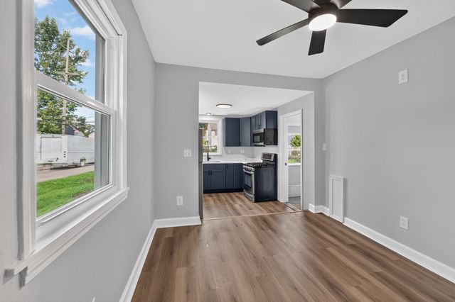 33550 Beechwood Street, Westland, MI 48185