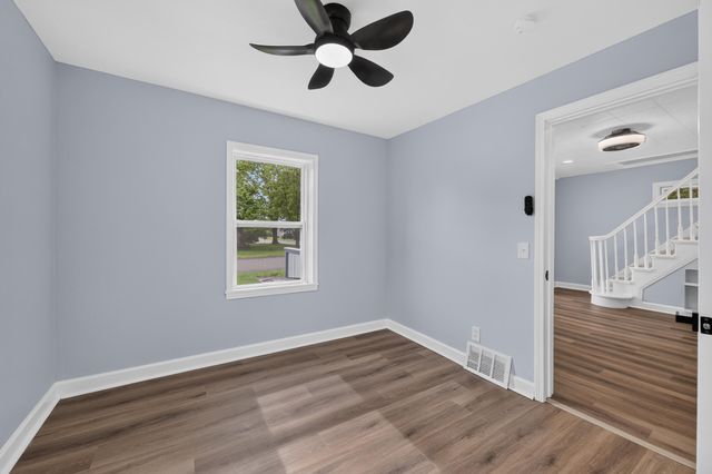 33550 Beechwood Street, Westland, MI 48185