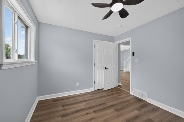 33550 Beechwood Street, Westland, MI 48185