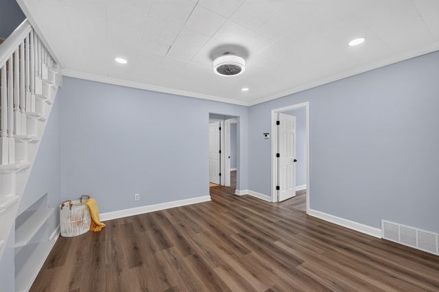 33550 Beechwood Street, Westland, MI 48185