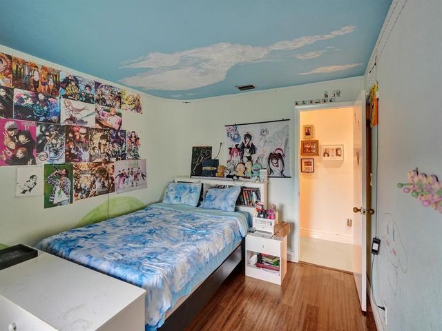 7380 NW 39th St, Lauderhill, FL 33319