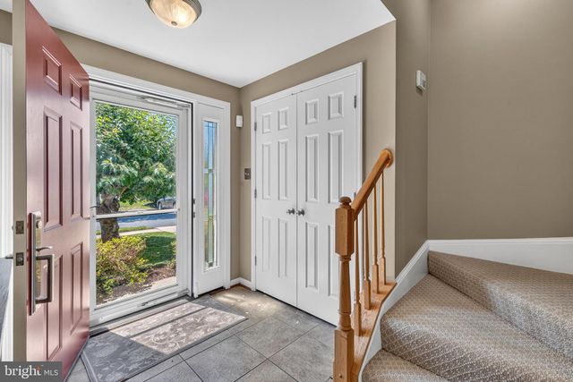13830 BRIDLINGTON CT, Centreville, VA 20120