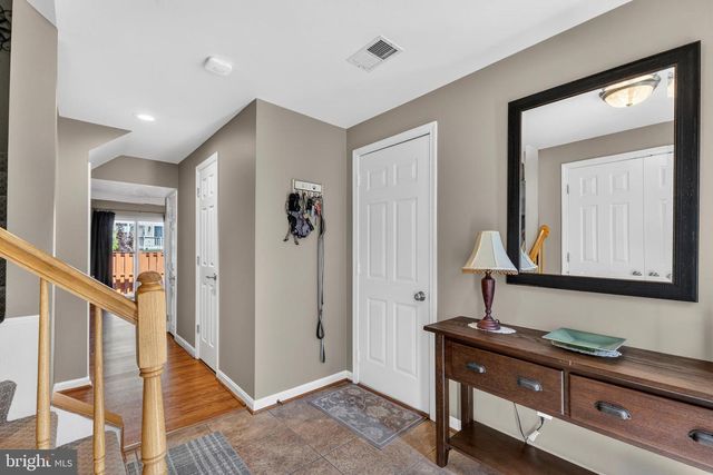13830 BRIDLINGTON CT, Centreville, VA 20120
