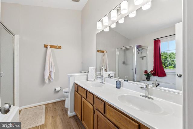 13830 BRIDLINGTON CT, Centreville, VA 20120