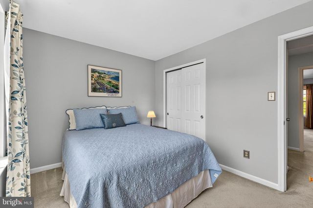13830 BRIDLINGTON CT, Centreville, VA 20120