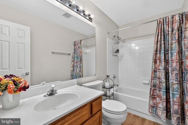 13830 BRIDLINGTON CT, Centreville, VA 20120