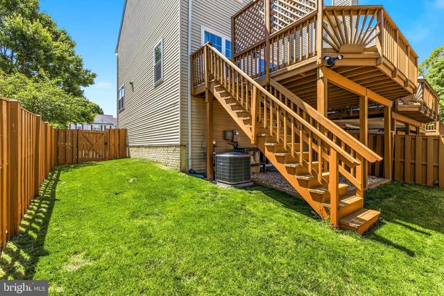 13830 BRIDLINGTON CT, Centreville, VA 20120