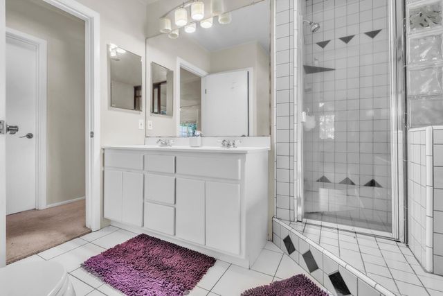 7568 Cripple Creek Rd, Citrus Heights, CA 95610