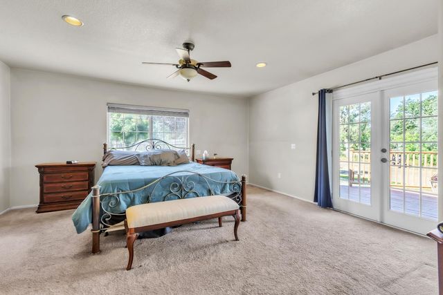 7568 Cripple Creek Rd, Citrus Heights, CA 95610