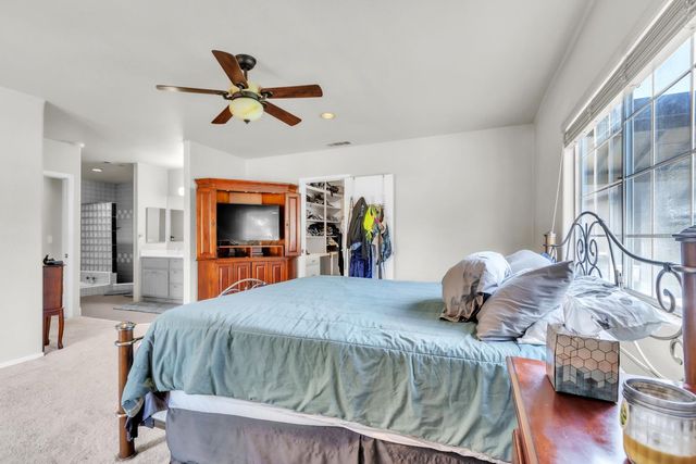 7568 Cripple Creek Rd, Citrus Heights, CA 95610