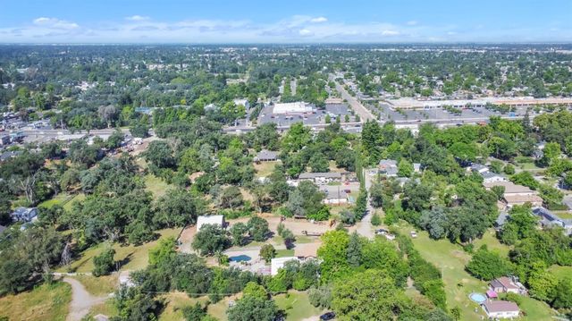 7568 Cripple Creek Rd, Citrus Heights, CA 95610