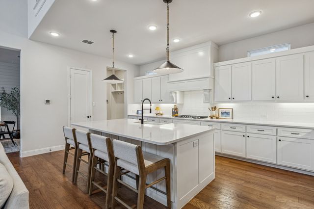 601 N Pecan Parkway, Northlake, TX 76247