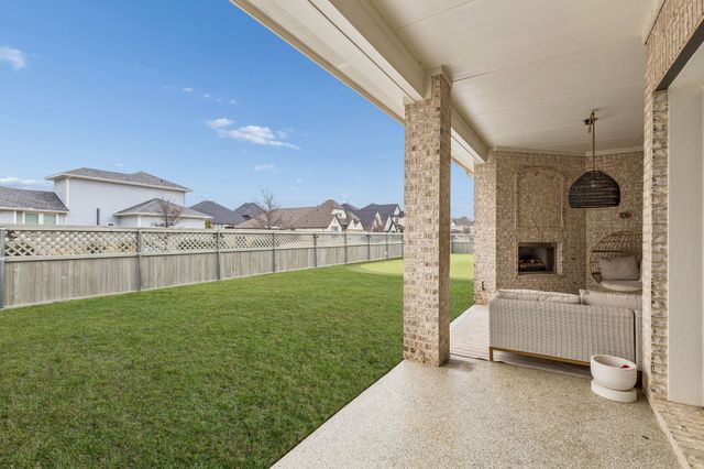 601 N Pecan Parkway, Northlake, TX 76247