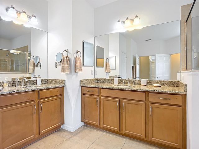 5384 LAYTON DRIVE, Venice, FL 34293