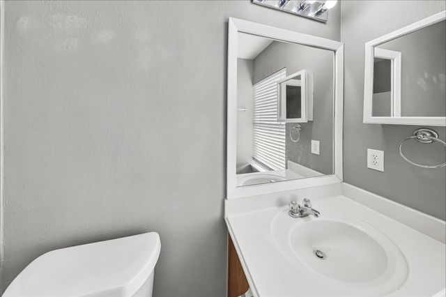 833 Lightningbug Lane, Conroe, TX 77301