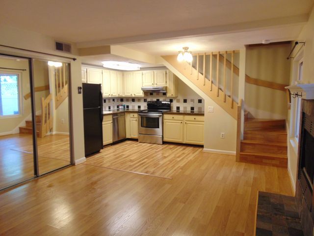 200 Falls Blvd D111, Quincy, MA 02169