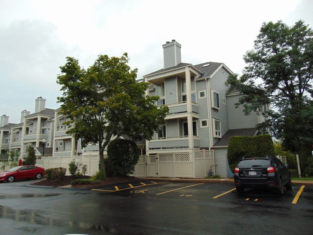 200 Falls Blvd D111, Quincy, MA 02169