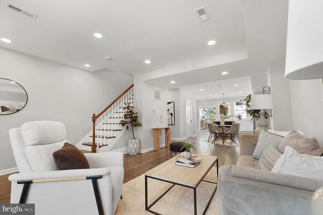 1304 S ST SE, Washington, DC 20020