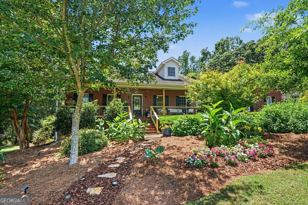 129 Tanglewood Drive, Royston, GA 30662