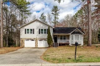 563 Presidential Drive, Dallas, GA 30157