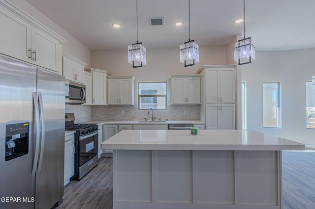 1798 Dana Gray Street, El Paso, TX 79928