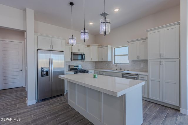 1798 Dana Gray Street, El Paso, TX 79928