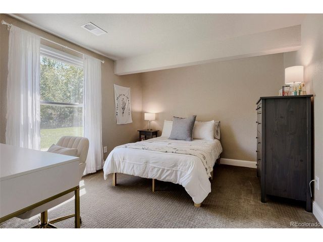 5842 S Sheridan Blvd, Littleton, CO 80123