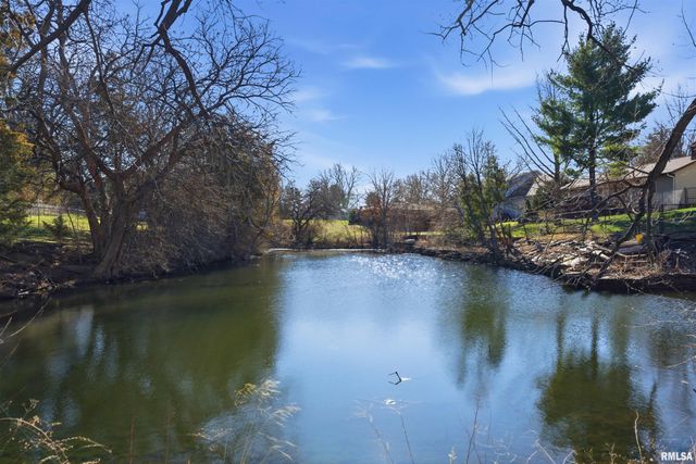 4609 W LYNNHURST Drive, Peoria, IL 61615