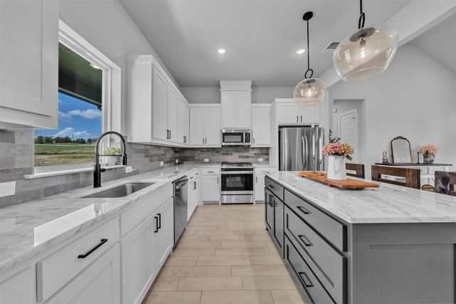 2004 Willy Dilly Road, Springtown, TX 76082
