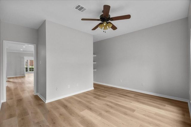 1907 Sandy Schoals Drive, League City, TX 77573