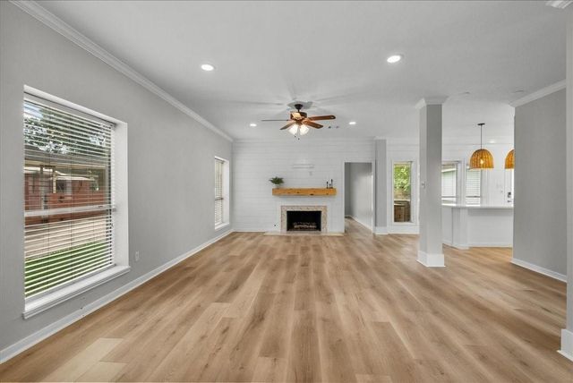 1907 Sandy Schoals Drive, League City, TX 77573