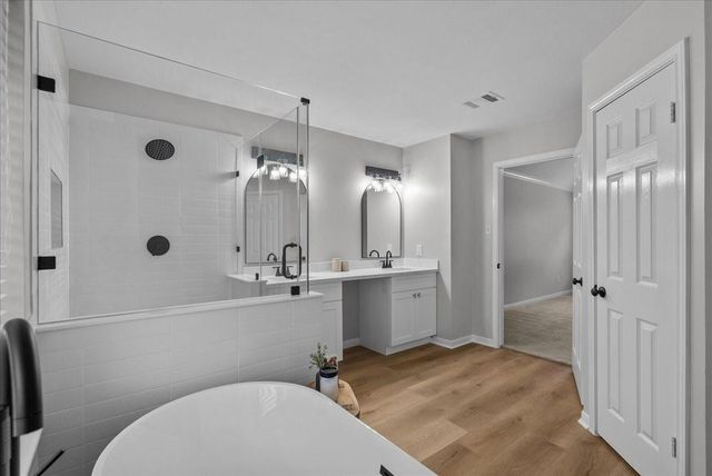 1907 Sandy Schoals Drive, League City, TX 77573