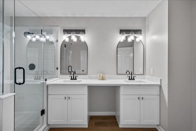 1907 Sandy Schoals Drive, League City, TX 77573