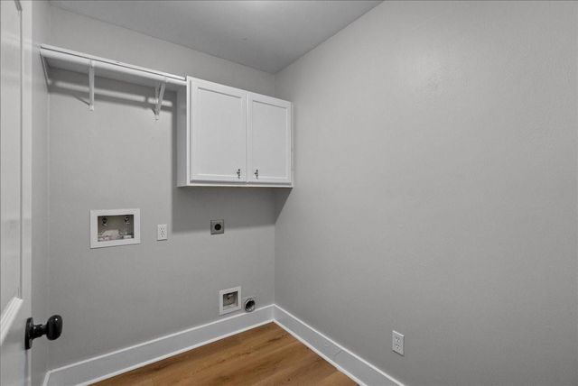 1907 Sandy Schoals Drive, League City, TX 77573